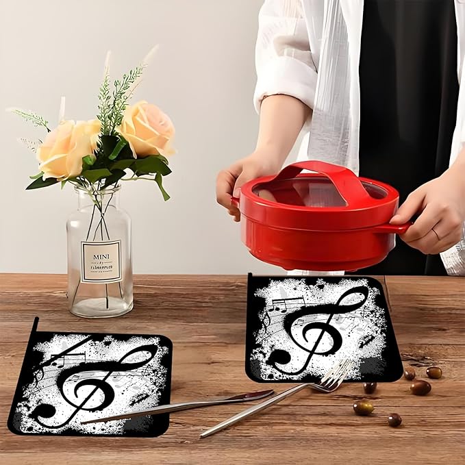 Music Notes Pot Holders Set of 2,Kitchen Heat Resistant Potholders for Microwave Cooking Baking Oven and BBQ Gifts for Women