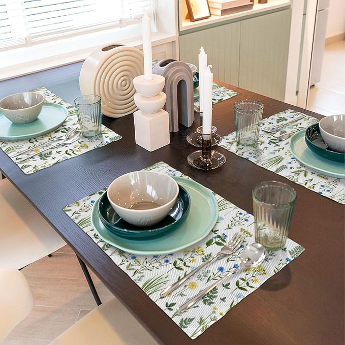 Wildflower Print Linen Placemats Set of 4, 12x18 InchWashable Table Mats for Dining Room Spring Gatherings