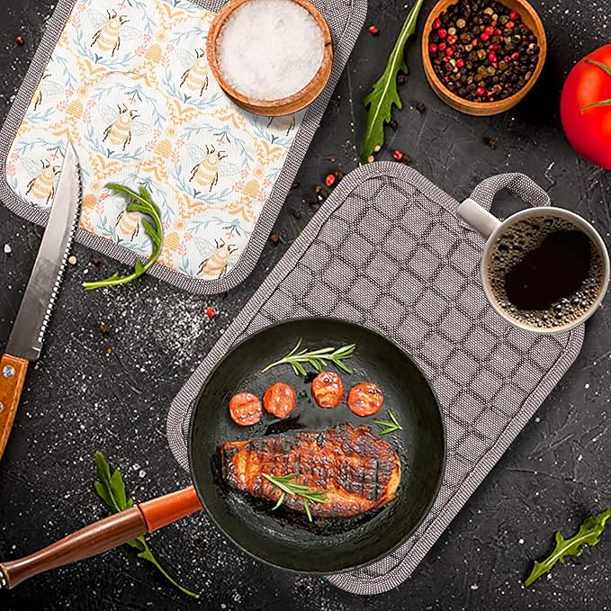 Pot Holders Set of 3 Silicone Printing Non Slip Heat Resistant, Yarm-Dyed Hot Pads Cotton Home Kitchen Cooking Barbecue Microwave Women Men Machine Washable BBQ Grilling. (Khaki Potholdes)