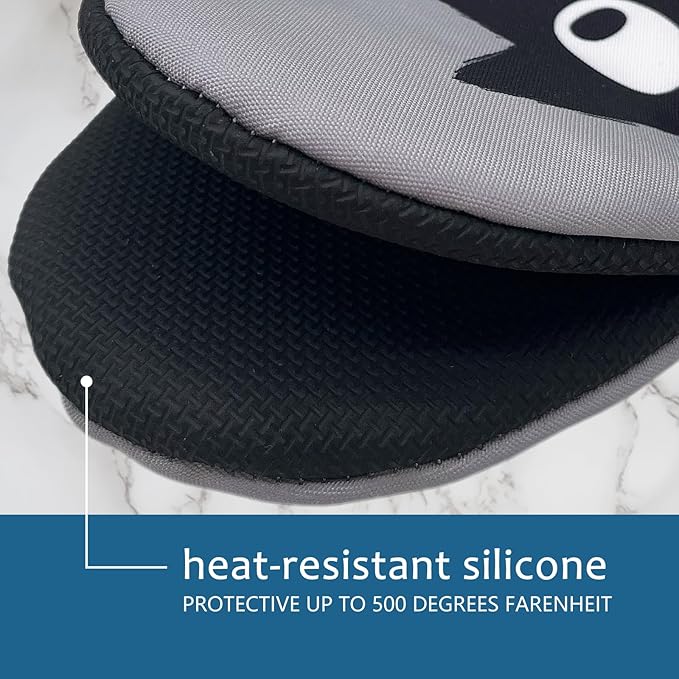 Black Cat Mini Silicone Oven Mitts 2-Pack Set, Heat Slip Resistant Kitchen Gloves, Soft Short Oven Mittens for Safe Cooking Baking Grilling