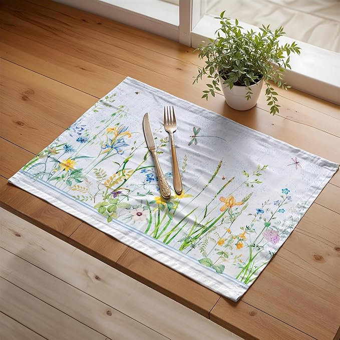 Maison d' Hermine Placemats Set of 4 100% Cotton Washable Cloth Place Mats Reusable Table Mats for Kitchen Dining Party Wedding Gifts for Mothers Day Spring/Summer (Fleurs De Mai, 13" x 19")