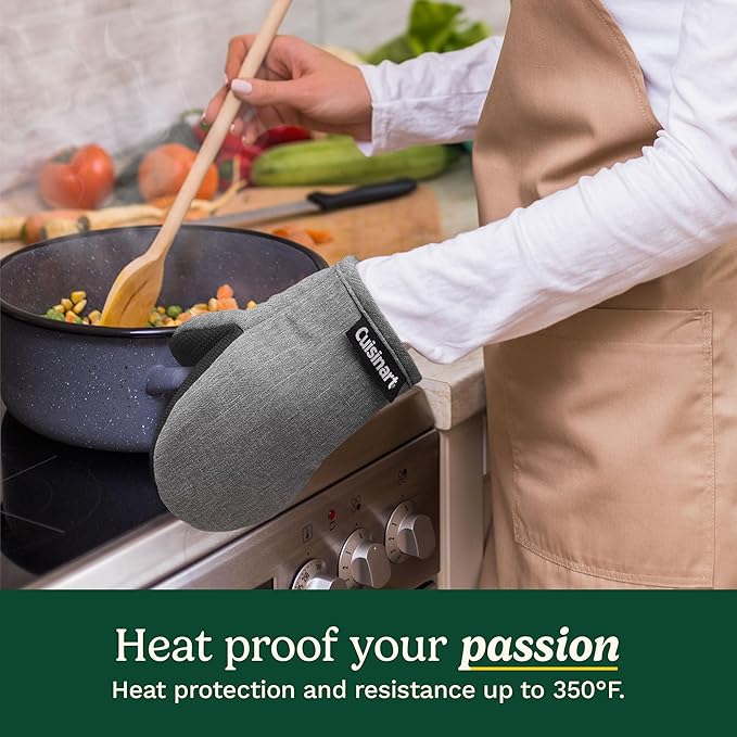 Cuisinart Mini Oven Mitts – 5.5” x 7” Heat-Resistant Kitchen Mitts for Oven with Non-Slip Neoprene Palm, Cotton Filling, and Fabric Loop – Durable Oven Mitt Set for Cooking & Baking (Chambray)