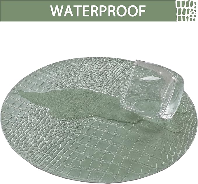 Jovono Round Leather Placemats for Round Tables Set of 8, Green Place Mats and Coasters, Wipeable Waterproof Heat Resistant Table Mats Easy to Care for Indoor Decor 14 inch Diameter