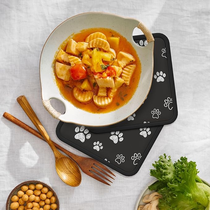 Cute Cat Dog Paw Pot Holders Set of 2,Kitchen Heat Resistant Potholder for Microwave Cooking Baking Oven and BBQ