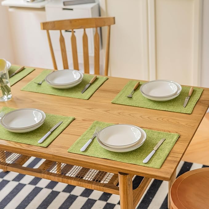 Demetex Spring Green Placemats Set of 4 Linen Textured Table Place Mats Heat Resistant Fabric Plate Mats for Party Holiday Dining Kitchen, Lime Green