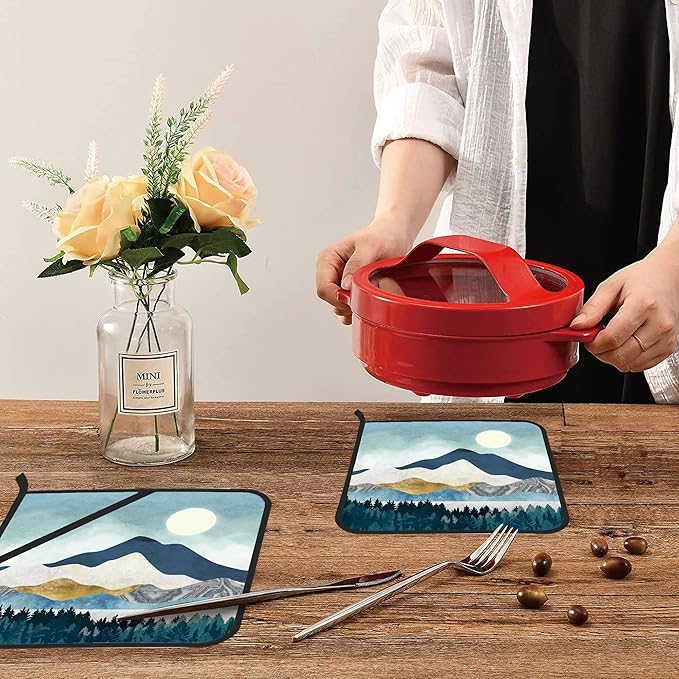 Mountains Nature Scenery Pot Holders Set of 2 Kitchen Heat Resistant Potholder for Microwave Cooking Baking Oven End Dishes and BBQ