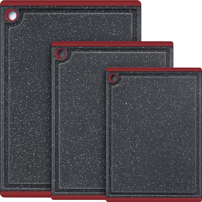 Kikcoin Plastic Cutting Boards for Kitchen, 3-Piece Large Cutting Board Set Dishwasher Safe Chopping Boards with Non-slip Feet and Juice Grooves, Red