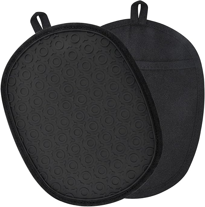 Silicone Pot Holders for Kitchen Heat, Non-Slip Hot Pads with Hanging Loops, Quilted Liner Oven Mitts Alternative, Waterproof Trivets for Countertops Hot Pots and Pans (Black) 2-Pack