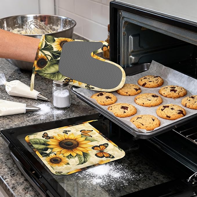 Vintage Sunflower Silicone Oven Mitts and Pot Holders,Butterfly Heat-Resistant 4 Piece Kitchen Set Non-Slip Oven Gloves and Hot Pads for Cooking, Baking, Grilling,BBQ