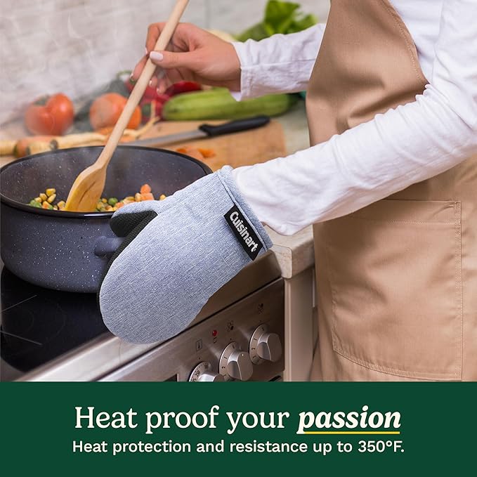 Cuisinart Mini Oven Mitts – 5.5” x 7” Heat-Resistant Kitchen Mitts for Oven with Non-Slip Neoprene Palm, Cotton Filling, and Fabric Loop – Durable Oven Mitt Set for Cooking & Baking (Chambray)