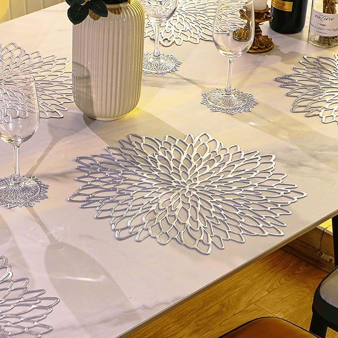 Snowkingdom 12 Pack of Silver Placemats Metallic Vinyl Dinning Table Mats, Round Flower Charger Plates Decoration Bulk for Winter Holiday Christmas Thanksgiving Party