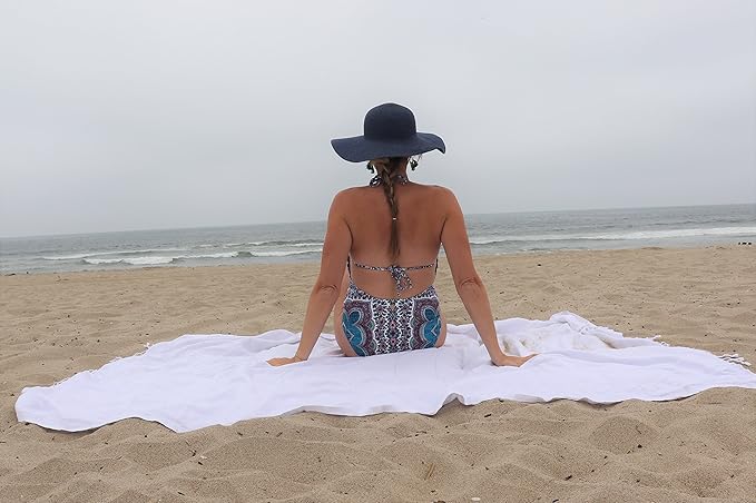 Bersuse Towels Anatolia XL Beach Blanket Throw Blanket Turkish Towel 100% Cotton Extra-Large Quick-Dry Lightweight Premium Peshtemal Towel - 61x82 Inches, White