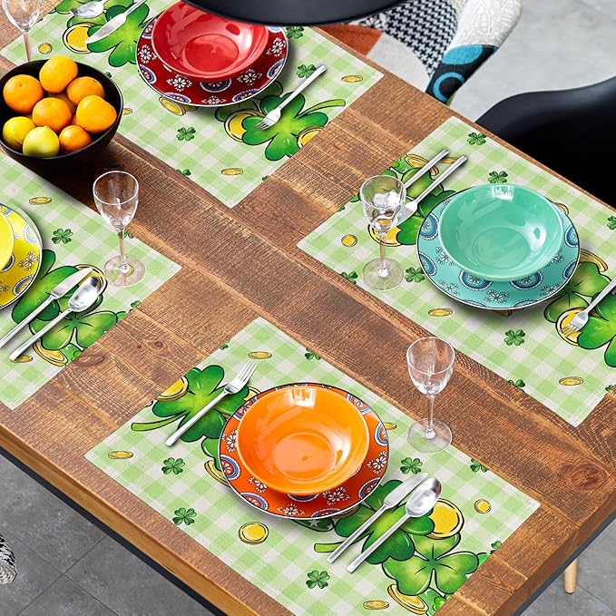 St. Patrick's Day Clover Top Hat Placemat Set of 4,Lucky Shamrock Gold Coin Dining Place Mat Table Decor 12x18 Inch Buffalo Plaid Seasonal Spring Table Mats for Home Party Kitchen Decoration