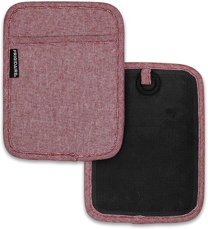Frigidaire Sasha 2-Pack Cotton and Neoprene Pot Holders, Heat Resistant, Anti-Slip, Machine Washable, 7" x 9", Red, Set of 2