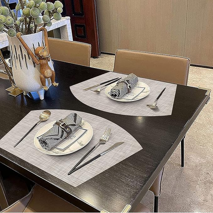 SHACOS Small Round Table Placemats Wedge Shaped Placemats Set of 4 Heat Resistant Wipe Clean Indoor Outdoor (4, Beige White Black)