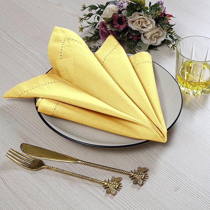ALPHA Living HOME Cotton Cloth Napkins Set of 12, 18x18 Cotton Napkin Cloth Washable, Soft, Reusable Napkins for Wedding, Parties, Christmas, Thanksgiving, Everyday Use (Yellow)