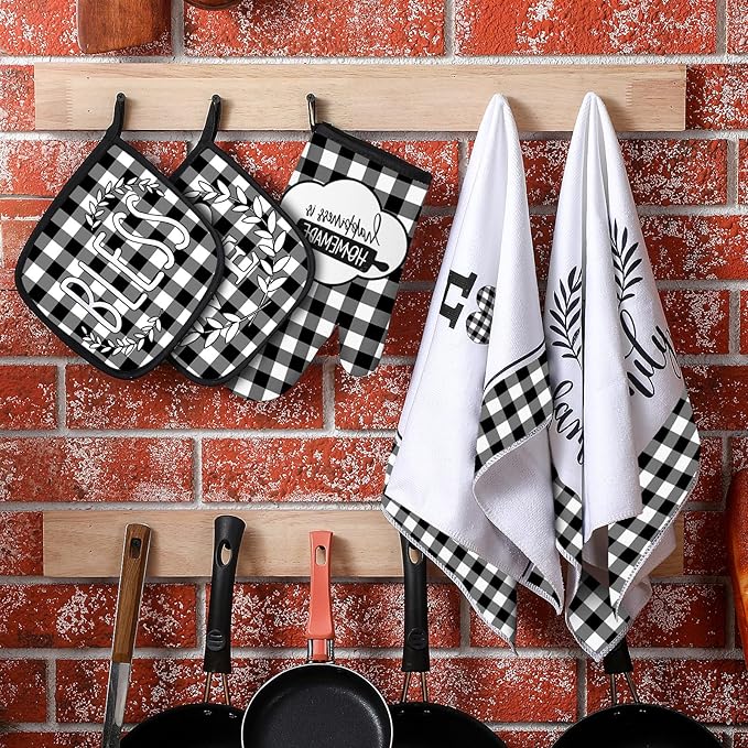 5 Pieces Buffalo Plaid Kitchen Towels Oven Mitts and Pot Holder Set Black and White Kitchen Towels Oven Gloves, Hot Pads Pot Holders for Farm House Accessories Decor(Heart)