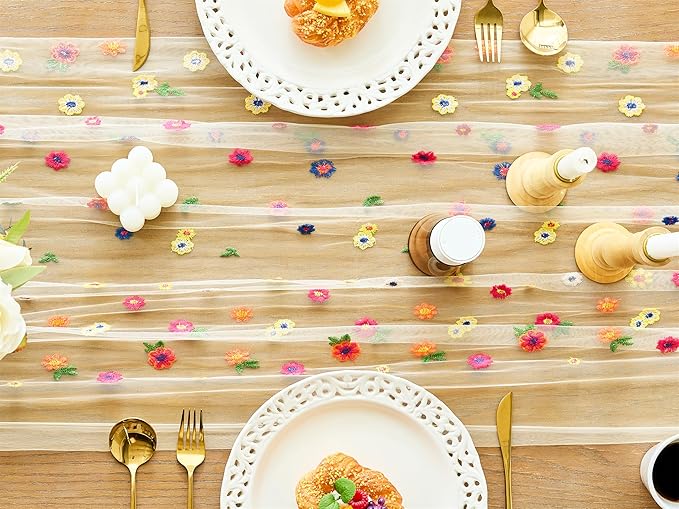 YATOJUZI Champagne Table Runner Embroidery Daisy Summer Floral Decorations Seasonal Tulle Dining Table Runners for Home Kitchen Decor Wedding Shower Party