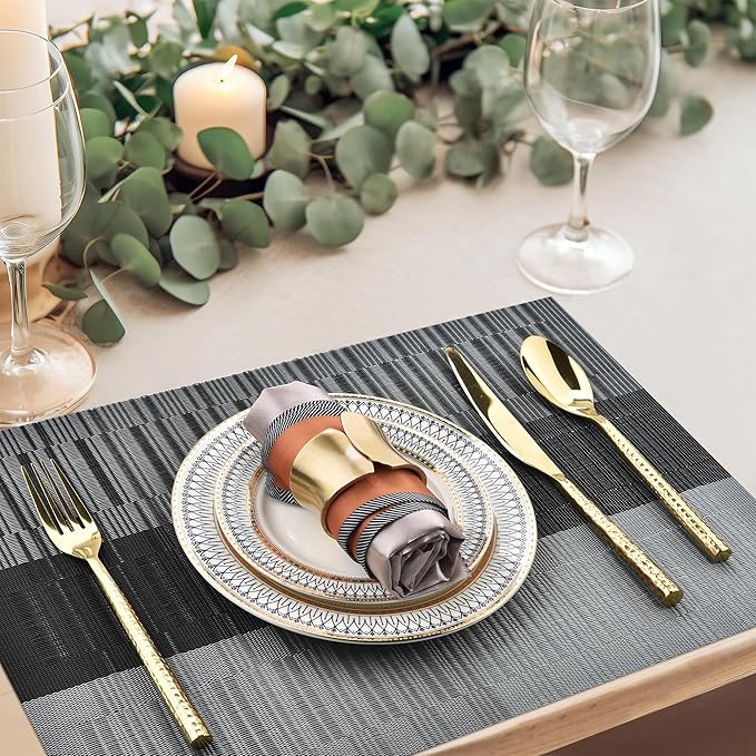 SLKQG Placemats Set of 4 - Washable Easy Clean Vinyl Placemats - Heat Resistant PVC Place Mats for Dining Table - (Black and Gray, 4)