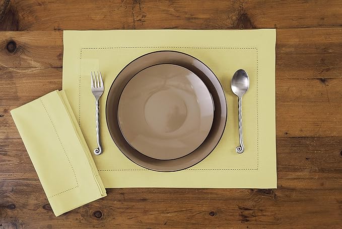 Solino Home Yellow Napkins Set of 4 - Cotton Linen Hemstitch Dinner Napkins Cloth 20 x 20 Inch for Spring, Summer, Mothers Day - Handcrafted and Machine Washable