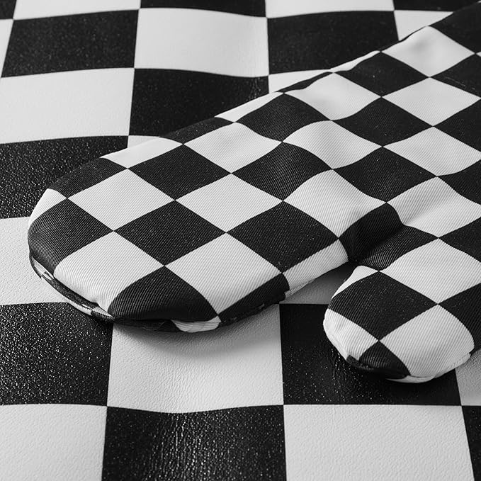 Ohocut Black and White Checkered Oven Mitts Heat Resistant, Vintage Retro Checkerboard Cute Oven Mitts, Non-Slip Silicone Kitchen Oven Gloves 1 Pair 7''x13''