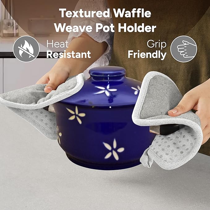 Casa Platino Heat Resistant Oven Mitts & Potholders, 4-Piece – Oven Mitt and Pot Holders Sets for Baking, Grilling & Microwave – Withstands Up to 500°F, Non-Slip, Machine Washable – Grey