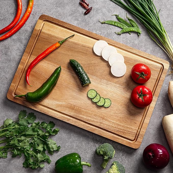 XL Cutting Board, 18x12 Large Acacia Wooden Cutting Board for Kitchen, Edge Grain Wood Chopping Board with Juice Groove and Handles, Pre-Oiled Carving Tray for Meat & Cheese
