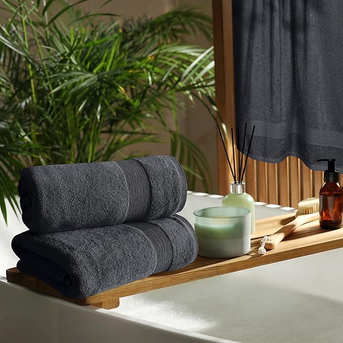 Belizzi Home 4 Pack Bath Towel Set 27x54, 100% Ring Spun Cotton, Ultra Soft Highly Absorbent Machine Washable Hotel Spa Quality Bath Towels for Bathroom, 4 Bath Towels Grey
