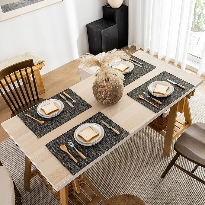 Kevin Textile Burlap Linen Placemats Set of 6 Heat Resistant Dining Table Place Mats Washable Kitchen Table Mats for Dinning Party Holiday Indoor Outdoor, 13 x19 inches, Black Gold