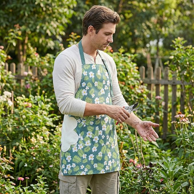 2 Pack Kitchen Apron with Hand Wipe,Water-drop Resistant with 2 Pockets Cooking Bib Aprons for Women Men Chef
