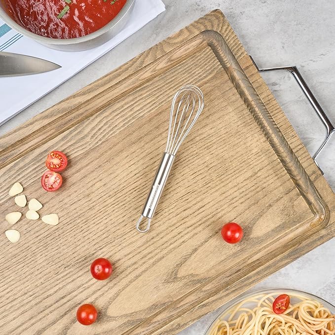 Restaurantware 7 in Stainless Steel Wire Whisk - German Standard Kitchen Balloon Whisk with Ergonomic Handle, Dishwasher Safe - Durable French Whisk for Cooking, Mixing Thick Batter and Sauce