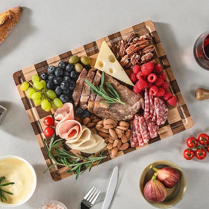 Checkerboard Cutting Boards for Kitchen, Acacia Wooden Cutting Board, End Grain Chopping Board with Juice Groove, Serving Tray for Meat, Vegetables, Fruits, Bread, Cheese, 14" X 11" X 0.8"