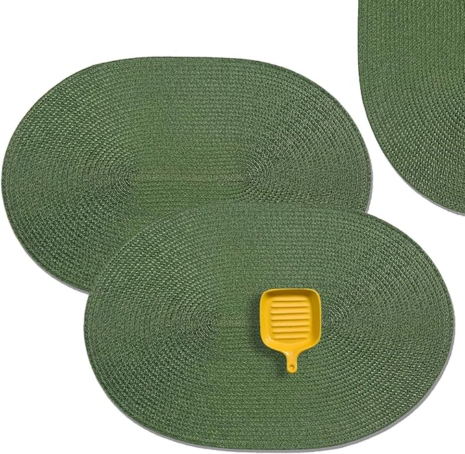 AHHFSMEI Placemats Set of 4 for Dining Table Washable Woven Non-Slip 18x12 inches Placemat Heat-Resistant Durable Table Mats for Dining Table Easy to Clean (Oval Green, 4)