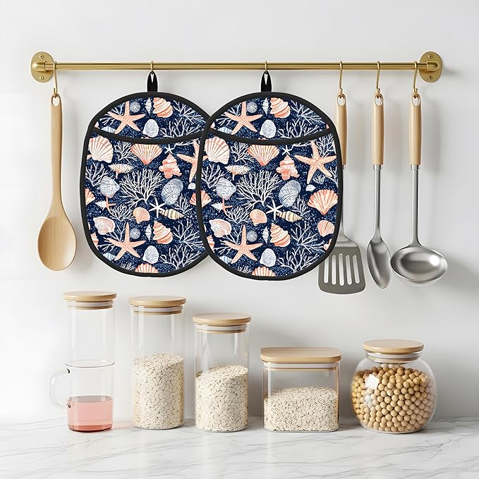 Seashell Silicone Pot Holders Set of 2, Heat Resistant up to 500°F, Non-Slip Kitchen Hot Pads with Pocket and Soft Quilted Cotton Lining for Baking, Cooking and Hot Pots