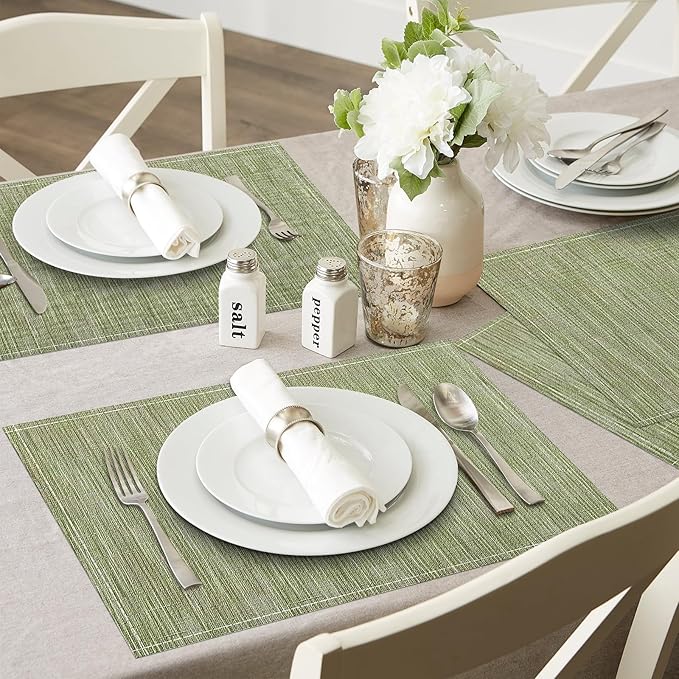 Niviy Green Placemats Set of 6, 12x18 Inch Washable Easy to Clean Heat-Resistant Anti-Skid Sage Green Placemats for Holiday Party Kitchen Dining Room Decoration