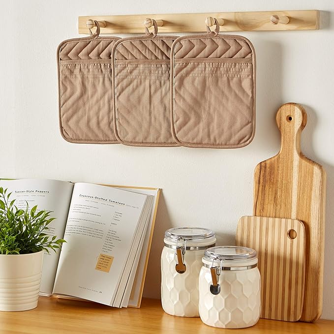 DII Heat Resistant Quilted Cotton Pot Holder Set, Designed with Space to Personalize Allowing a Customized Design, 7x9, Stone, 3 Count