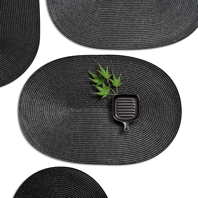 AHHFSMEI Placemats Set of 6 for Dining Table Washable Woven Non-Slip 18x12 inches Placemat Heat-Resistant Durable Table Mats for Dining Table Easy to Clean (Oval Black, 6)