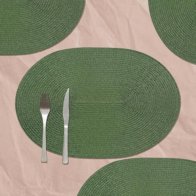 AHHFSMEI Placemats Set of 6 for Dining Table Washable Woven Non-Slip 18x12 inches Placemat Heat-Resistant Durable Table Mats for Dining Table Easy to Clean (Oval Green, 6)