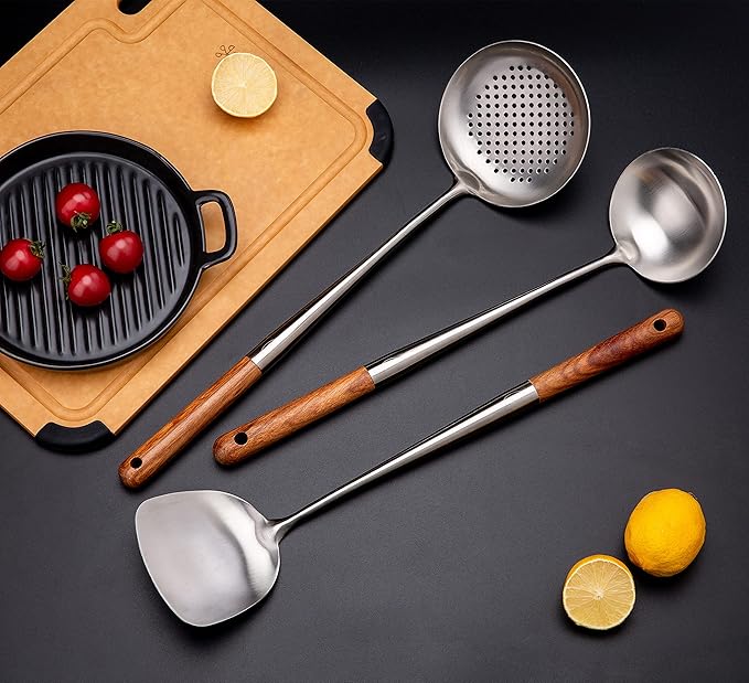 FJNATINH Solid 304 Stainless Steel Skimmer Slotted Spoon Colander Strainer Ladle for Cooking and Frying, Kitchen Utensils Wire Strainer Pasta Strainer Spoon