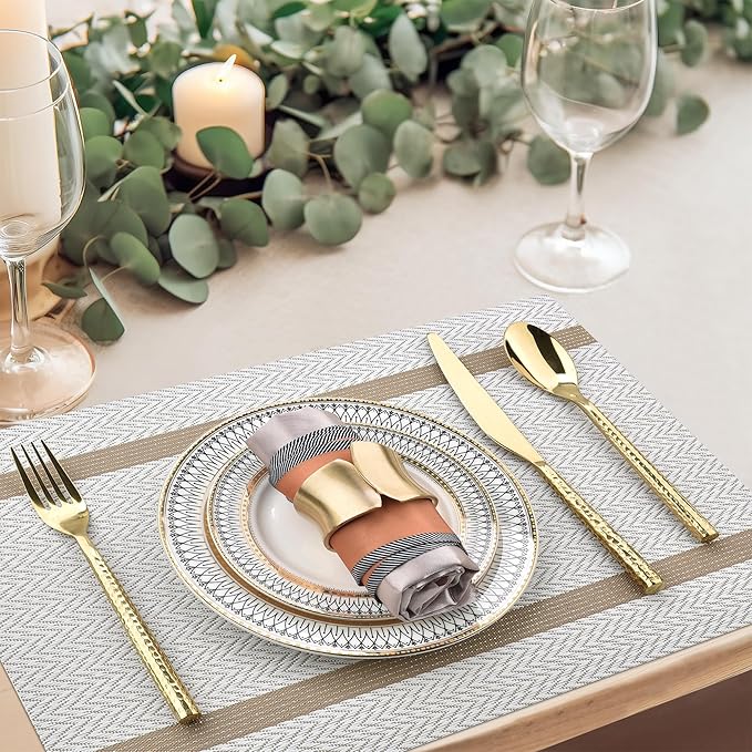SLKQG Beige White Placemats Set of 6 - Easy Clean Modern Durable Washable Vinyl Place Mats - Heat Resistant Placemats for Kitchen Table - PVC Table Mats for Dining Table (Beige White with Stripes, 6)