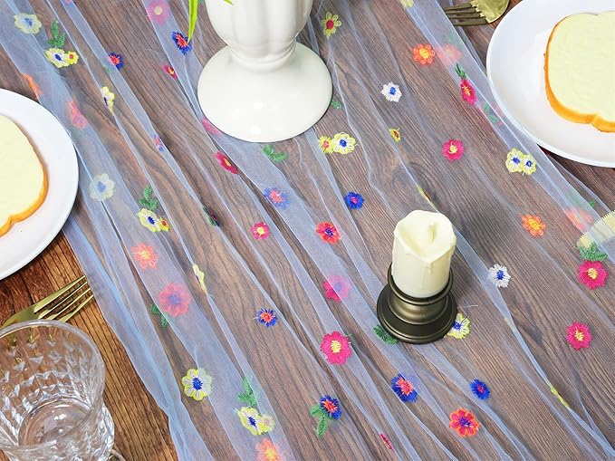 YATOJUZI Sky Blue Table Runner Embroidery Daisy Summer Floral Decorations Seasonal Tulle Dining Table Runners for Home Kitchen Decor Wedding Shower Party
