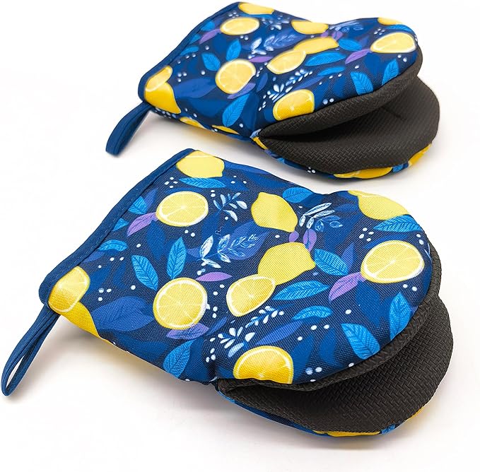 Lemon Oven Mitts, High Heat Resistant Kitchen Oven Gloves, Mini Silicone Oven Mitts, Non-Slip Grip Surfaces and Hanging Loop for Grilling, Baking, Cooking and Microwave, Gift