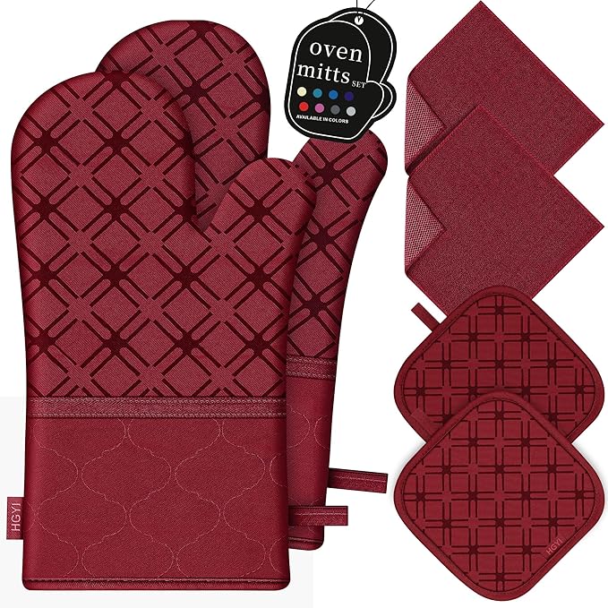 Oven Mitts and Pot Holders Set with Dishcloths, 500 Degree Heat Resistant Oven Gloves and Hot Pads, Premium Soft Cotton Kitchen Mittens and Dish Cloth Sets-Red