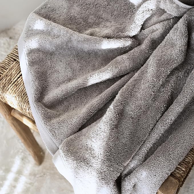 SALBAKOS 100% Turkish Cotton Bath Towel Set of 4, 27x54 inch | Premium Quality | Hotel & Spa Collection | Soft, Super Absorbent, Long Lasting Bath Towels | Made in Turkey (Silver, 4 Bath Towels)