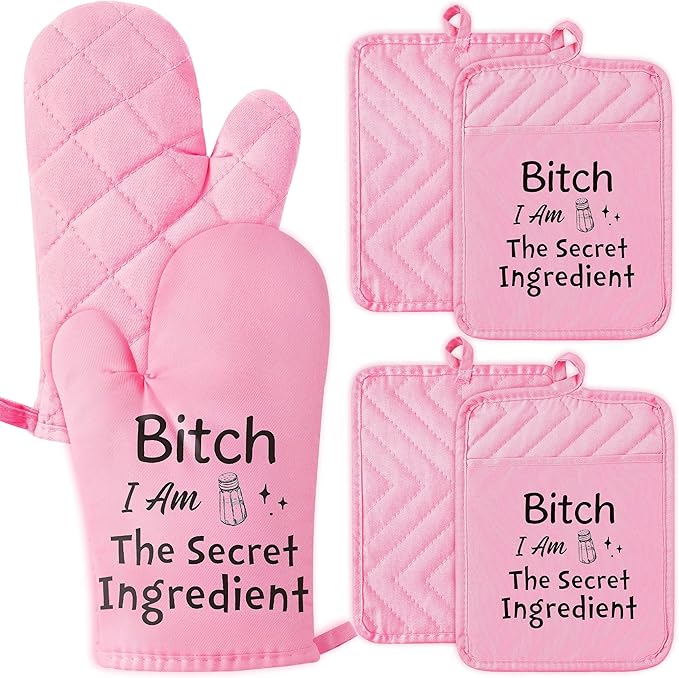GROBRO7 6Pcs Funny Oven Mitts Pot Holders Baking Gift, I Am The Secret Ingredient Resistant Hot Pad Machine Washable Gloves with Hanging Pocket Potholder for Friend Women Gift for Love Kitchen Cooking