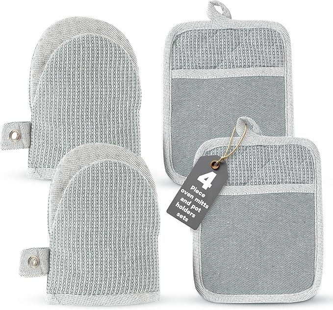Casa Platino Heat Resistant Oven Mitts & Potholders, 4-Piece – Oven Mitt and Pot Holders Sets for Baking, Grilling & Microwave – Withstands Up to 500°F, Non-Slip, Machine Washable – Grey
