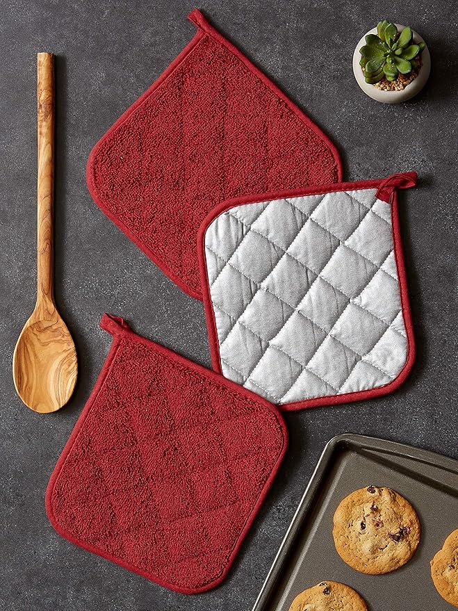 DII Basic Terry Collection Quilted 100% Cotton, Potholder, Barn Red, 3 Piece